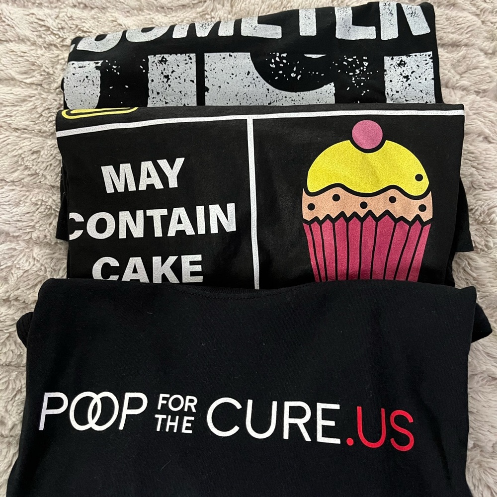 3 large funny graphics tees like new ! All 3 for $15